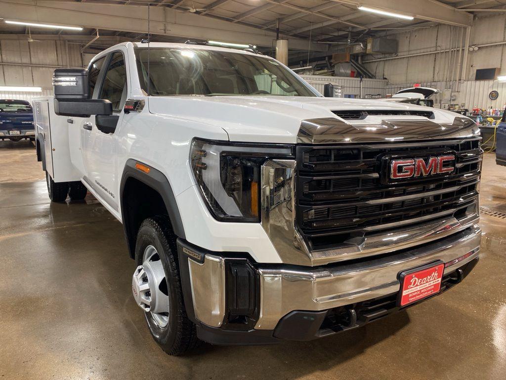 new 2026 GMC Sierra 3500 car, priced at $68,608