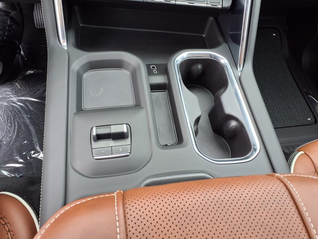 new 2025 GMC Sierra 2500 car, priced at $97,810