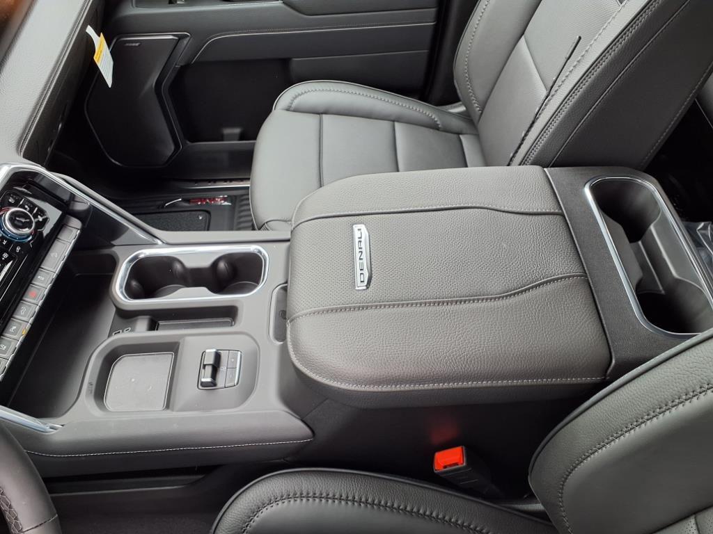 new 2025 GMC Sierra 2500 car, priced at $88,000
