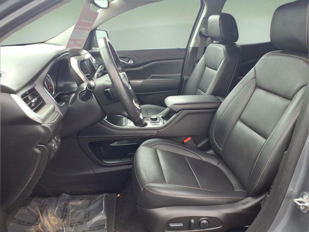 used 2022 GMC Acadia car, priced at $29,891