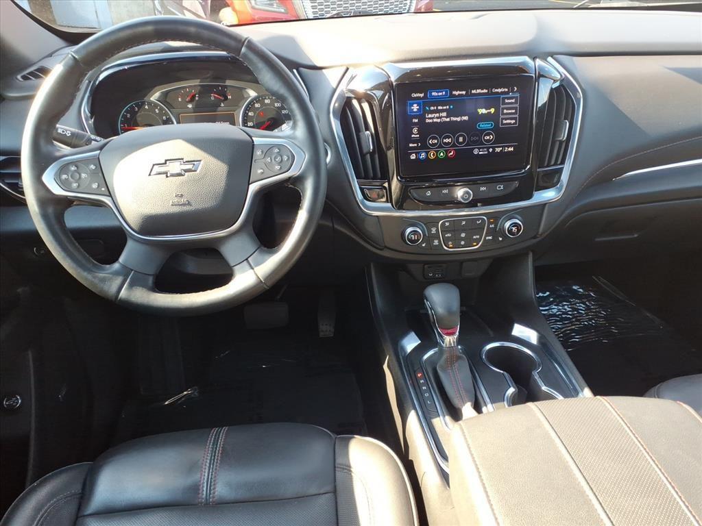 used 2023 Chevrolet Traverse car, priced at $33,699