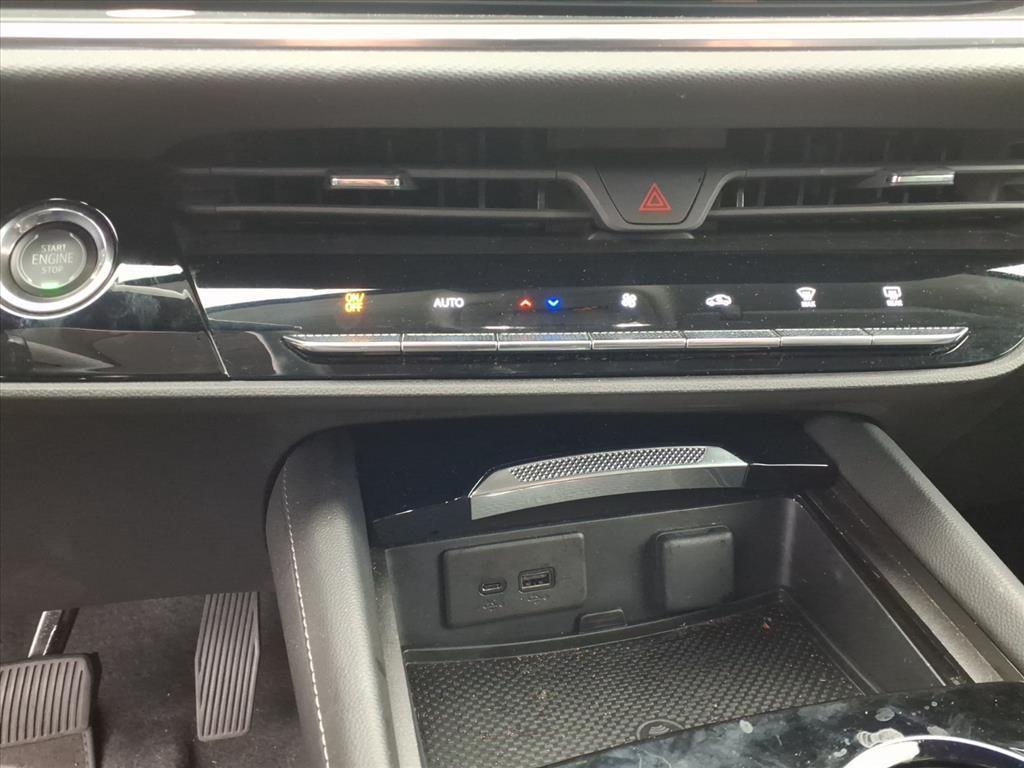 used 2024 Buick Envision car, priced at $25,994