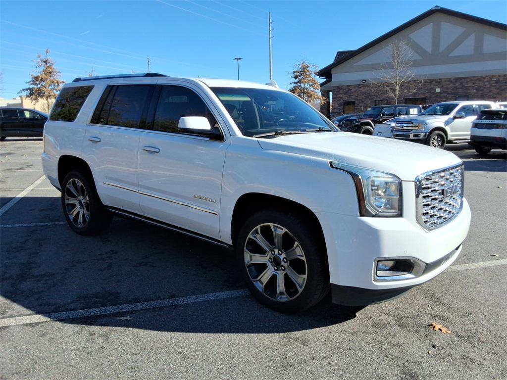 used 2019 GMC Yukon car, priced at $30,999
