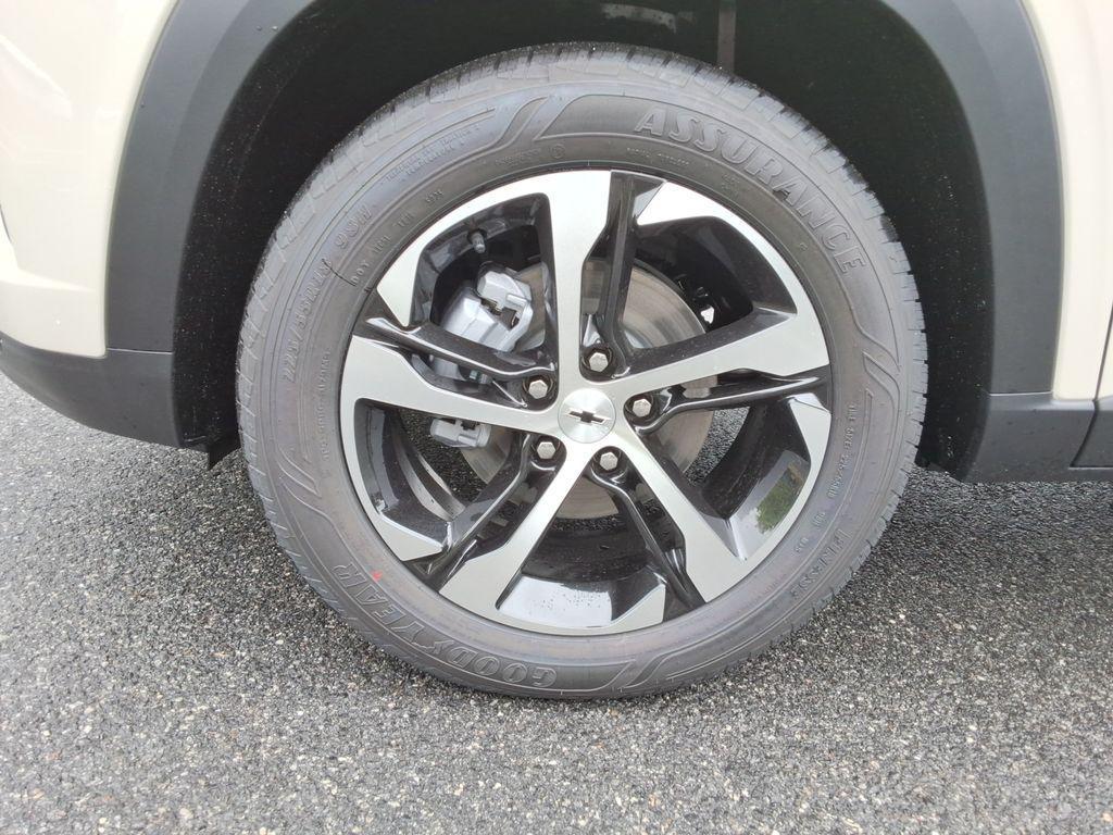new 2026 Chevrolet Trax car, priced at $25,097