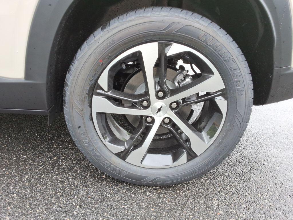 new 2026 Chevrolet Trax car, priced at $25,097