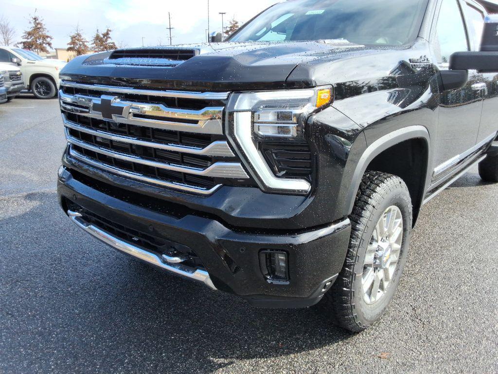 new 2026 Chevrolet Silverado 2500 car, priced at $83,701