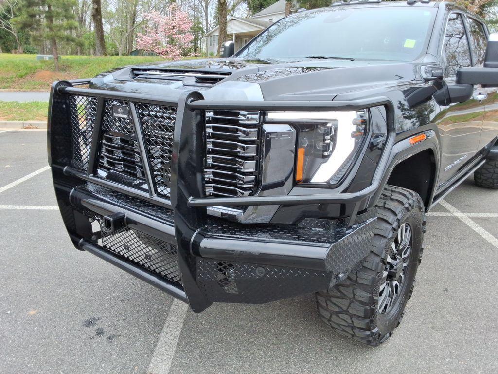 used 2024 GMC Sierra 2500 car, priced at $78,044