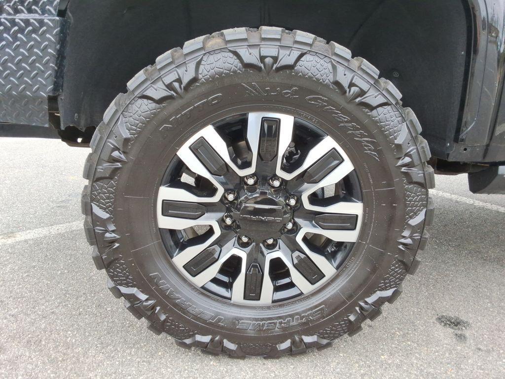 used 2024 GMC Sierra 2500 car, priced at $78,044