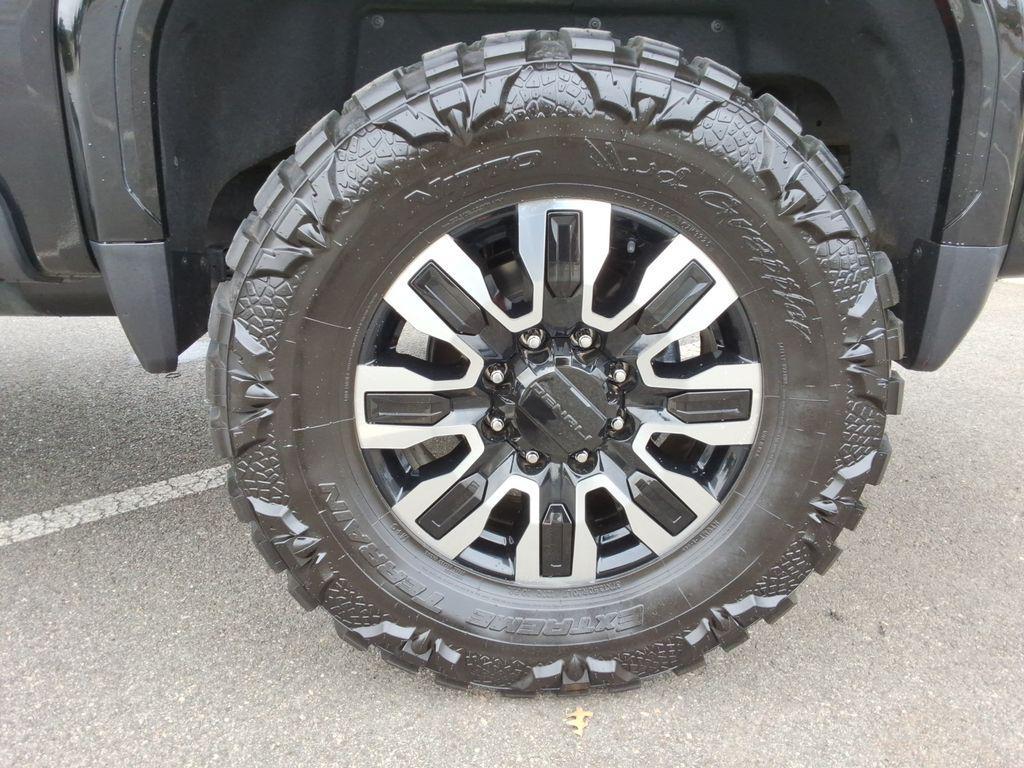 used 2024 GMC Sierra 2500 car, priced at $78,044