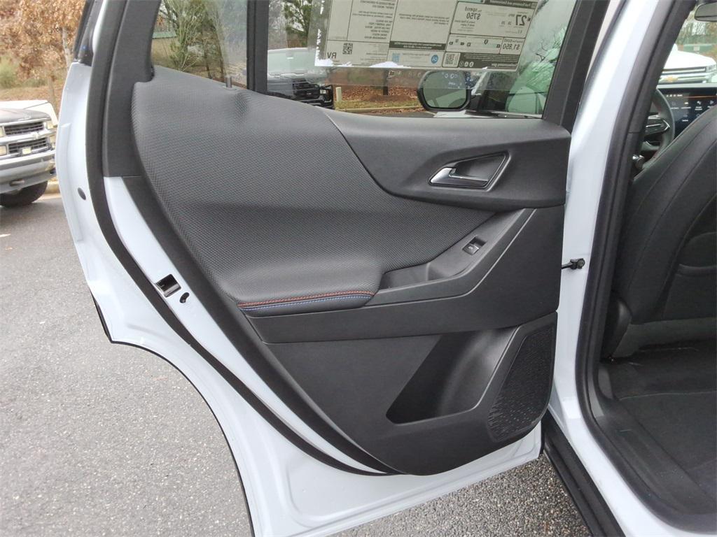 new 2026 Chevrolet Equinox car, priced at $32,674