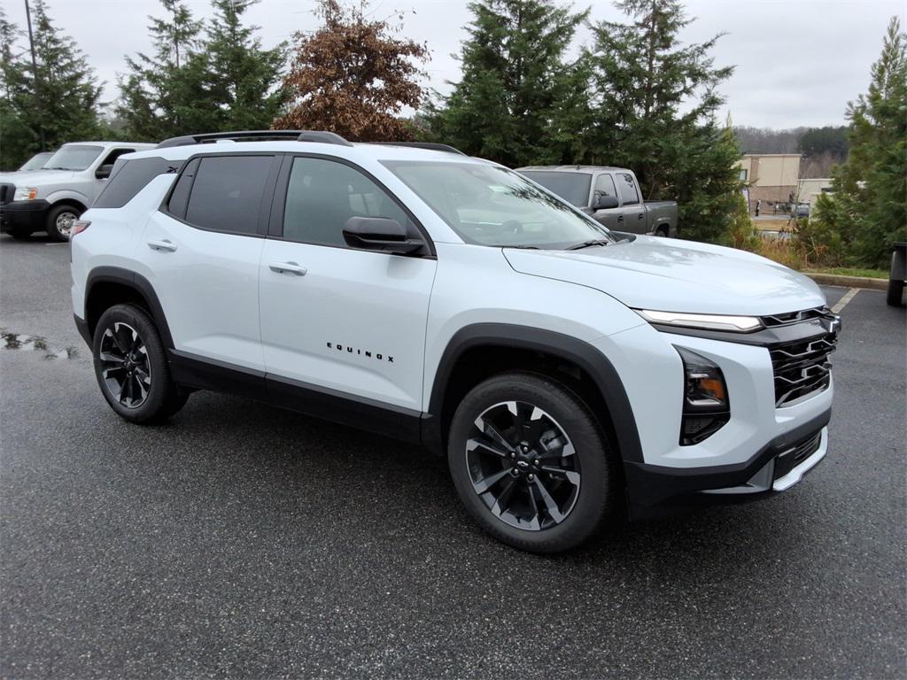 new 2026 Chevrolet Equinox car, priced at $32,674