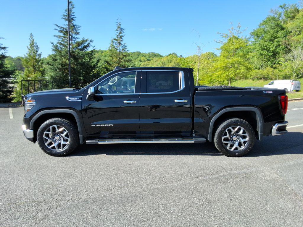 used 2022 GMC Sierra 1500 car, priced at $41,488