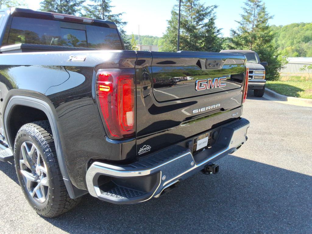used 2022 GMC Sierra 1500 car, priced at $41,488