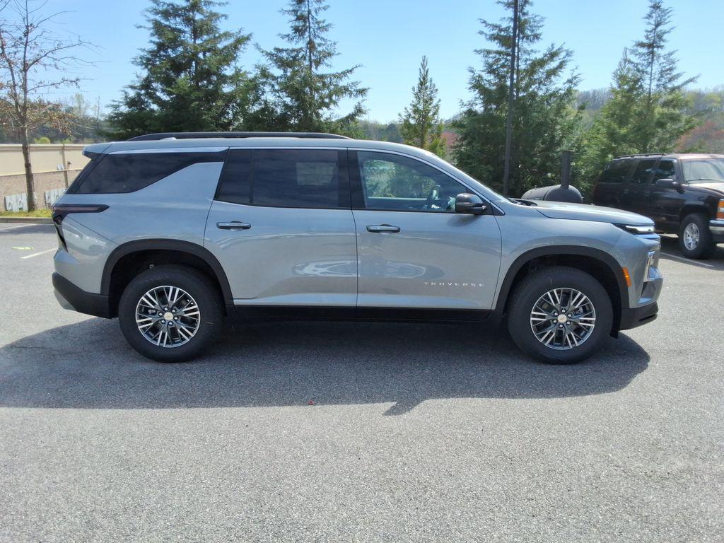 new 2026 Chevrolet Traverse car, priced at $39,663