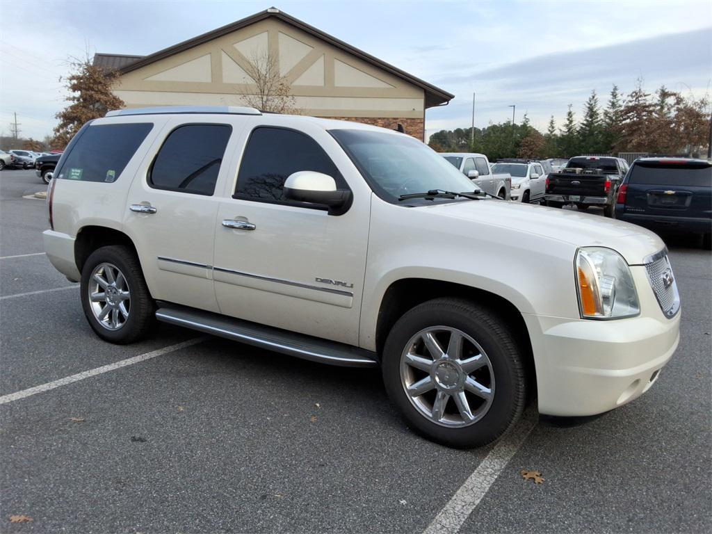 used 2013 GMC Yukon car, priced at $12,598