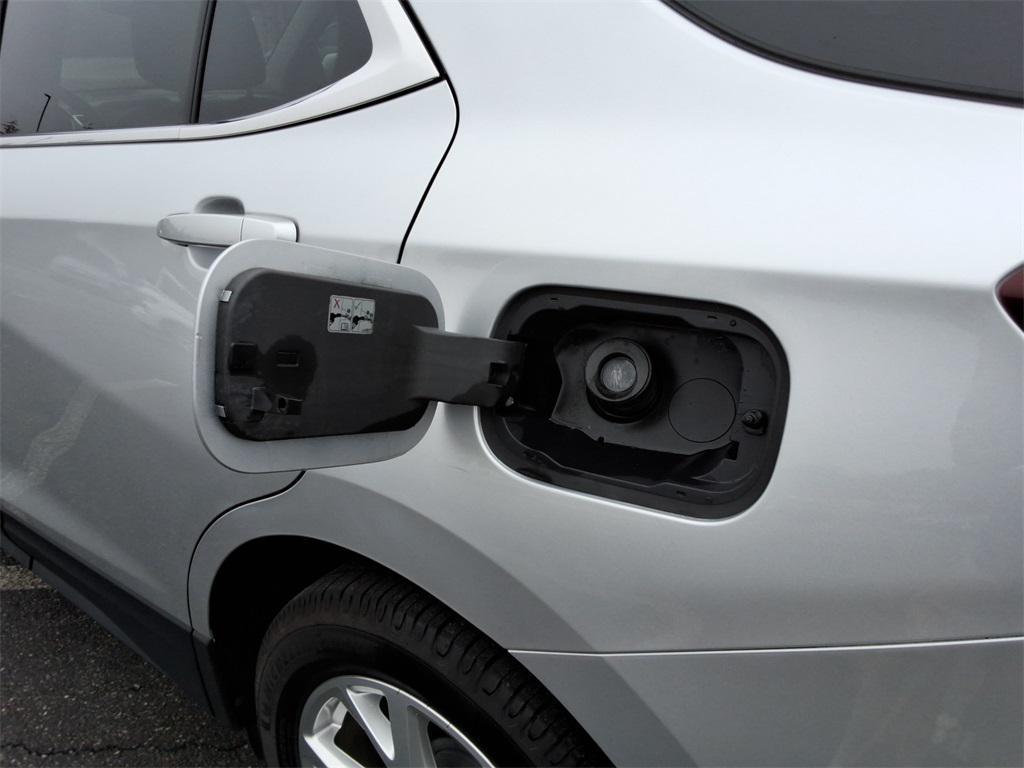 used 2021 Chevrolet Equinox car, priced at $16,425