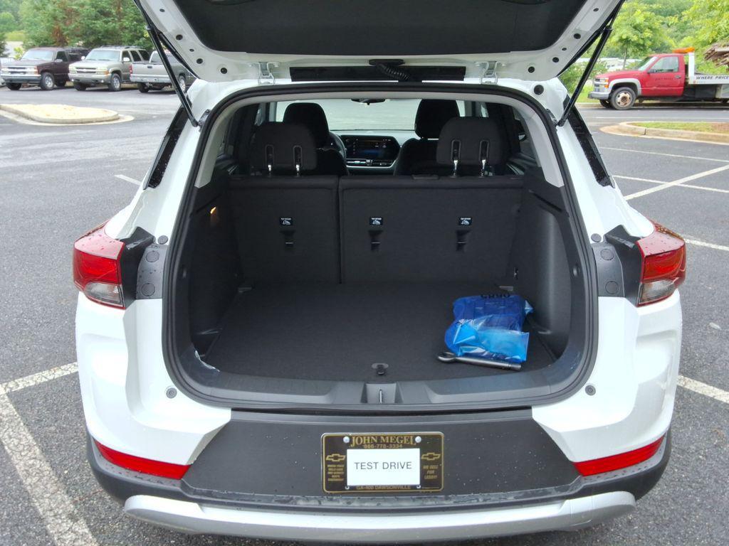 new 2026 Chevrolet TrailBlazer car, priced at $26,274