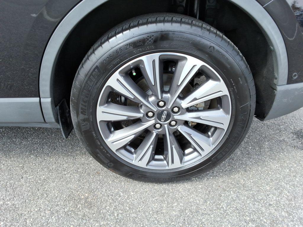 used 2021 Lincoln Corsair car, priced at $22,211