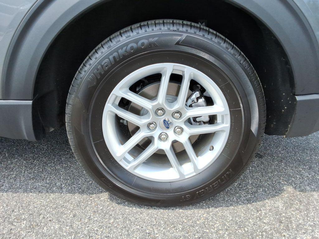 used 2025 Ford Explorer car, priced at $38,453
