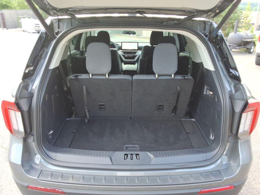 used 2025 Ford Explorer car, priced at $38,453