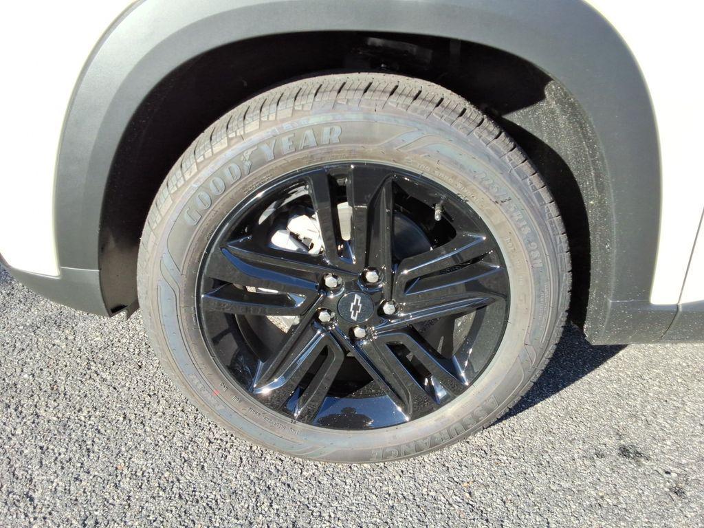 new 2026 Chevrolet Trax car, priced at $25,544