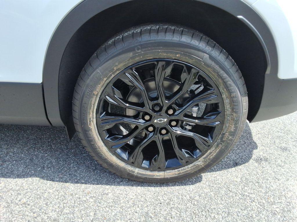 new 2026 Chevrolet Blazer car, priced at $39,604