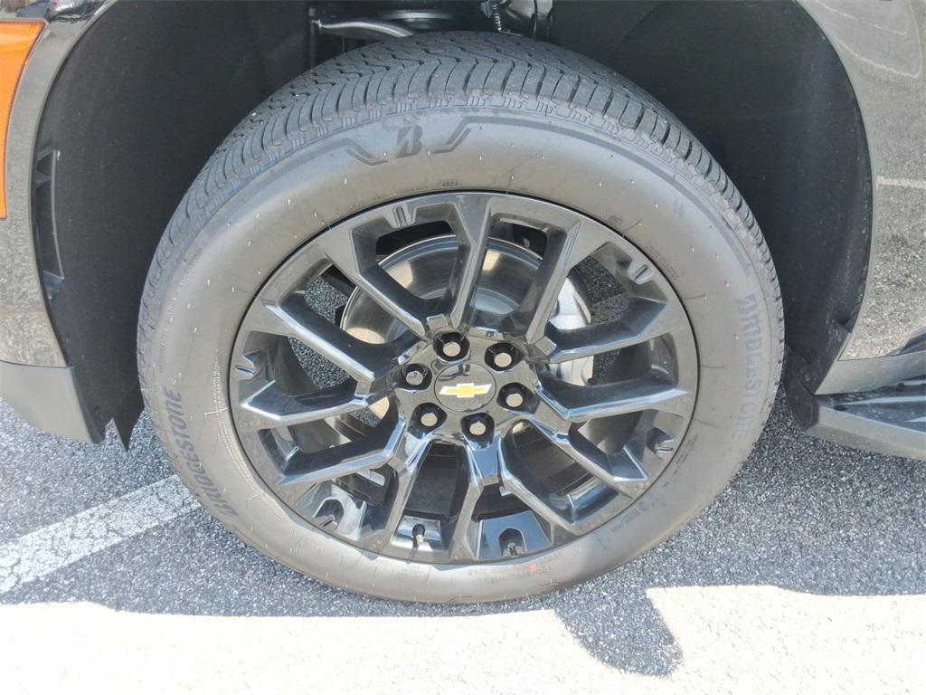 new 2025 Chevrolet Suburban car, priced at $83,510