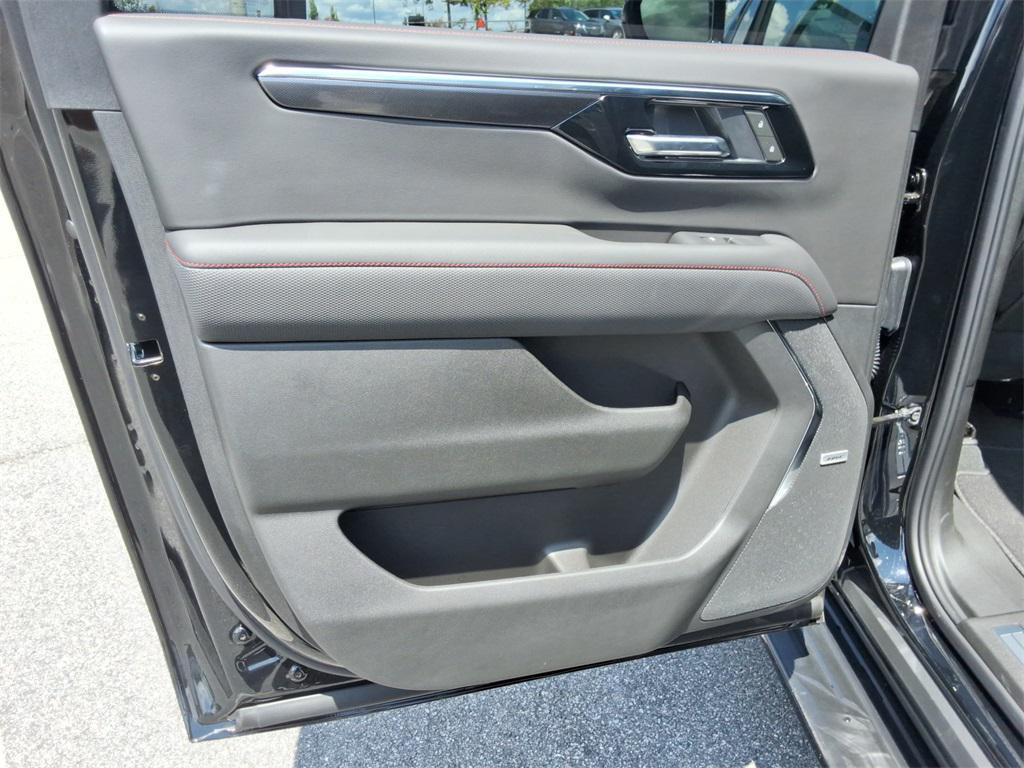 new 2025 Chevrolet Suburban car, priced at $83,510