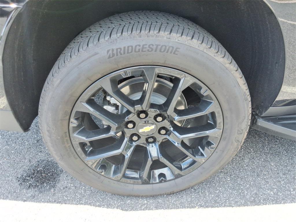 new 2025 Chevrolet Suburban car, priced at $83,510