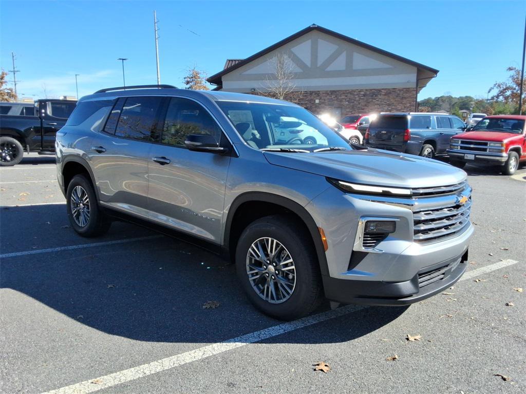new 2026 Chevrolet Traverse car, priced at $40,171
