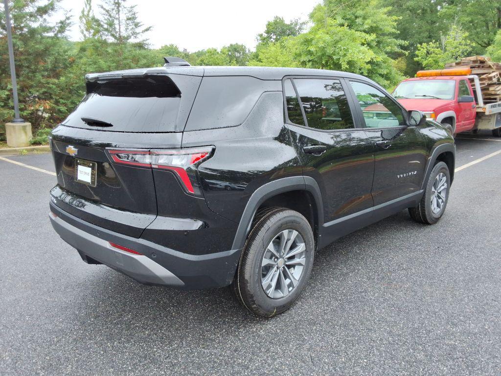 new 2026 Chevrolet Equinox car, priced at $28,068
