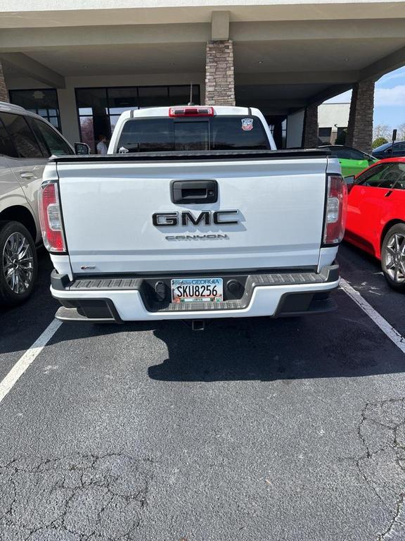 used 2022 GMC Canyon car, priced at $26,995