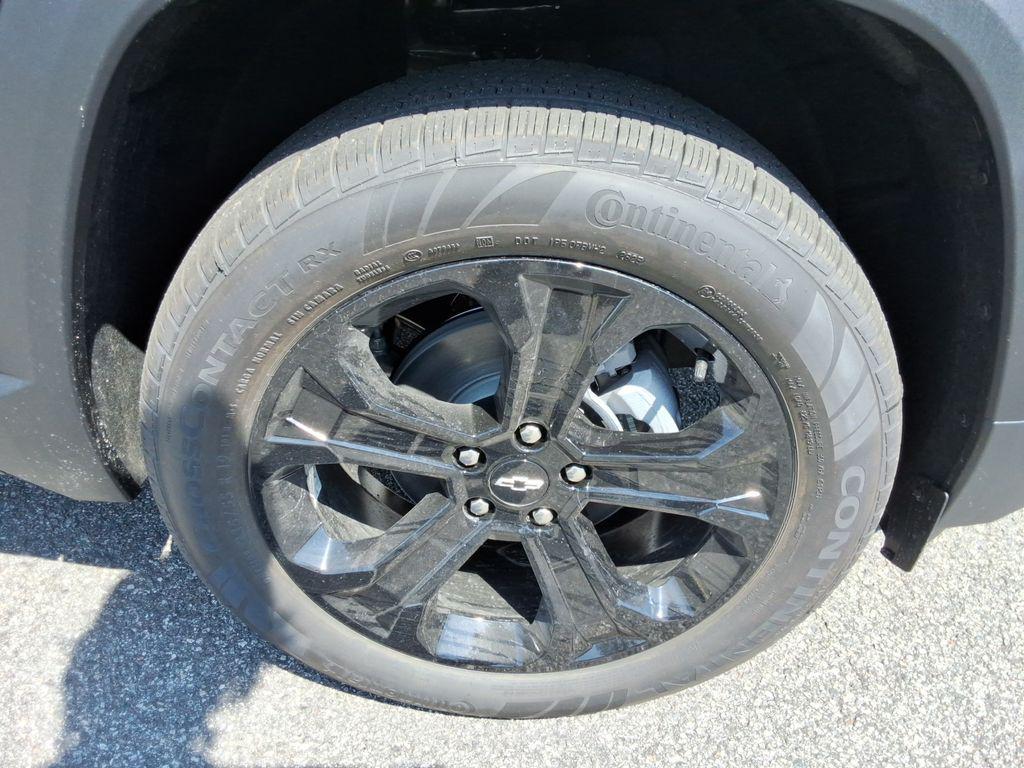 new 2026 Chevrolet Equinox car, priced at $29,274