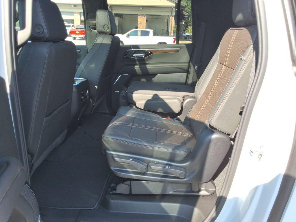 new 2026 Chevrolet Suburban car, priced at $86,074