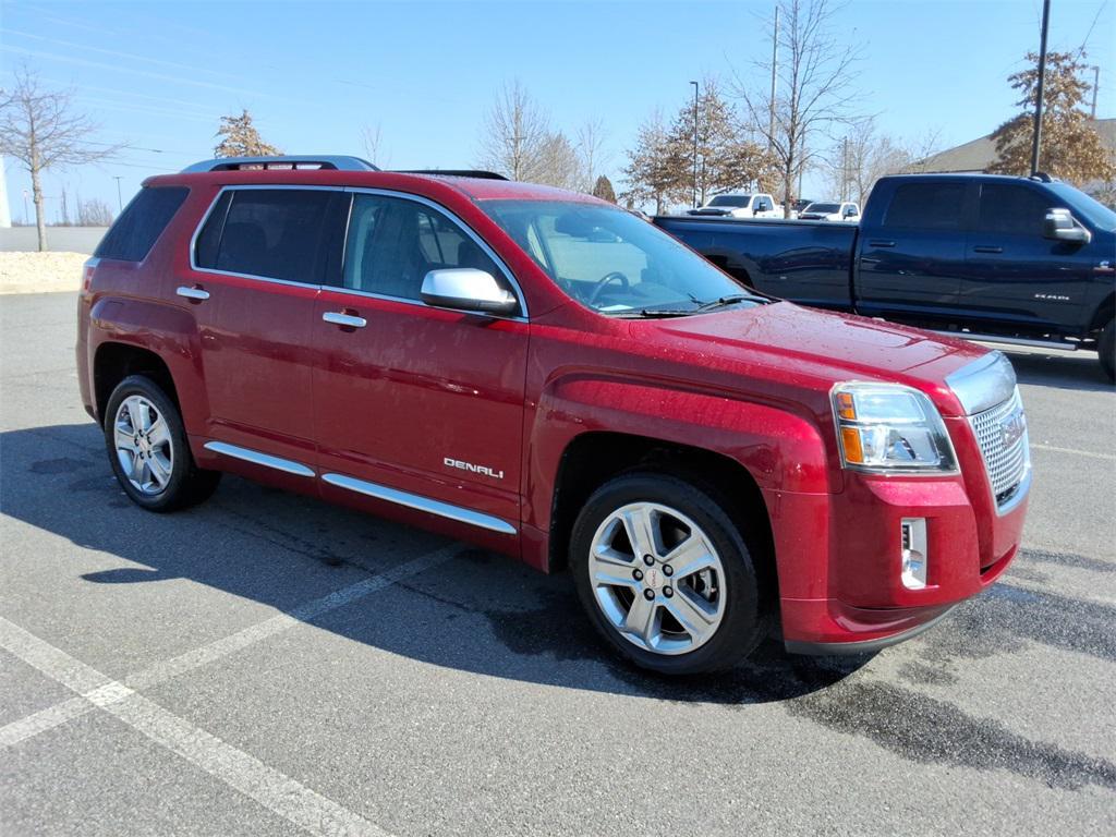 used 2015 GMC Terrain car, priced at $9,999
