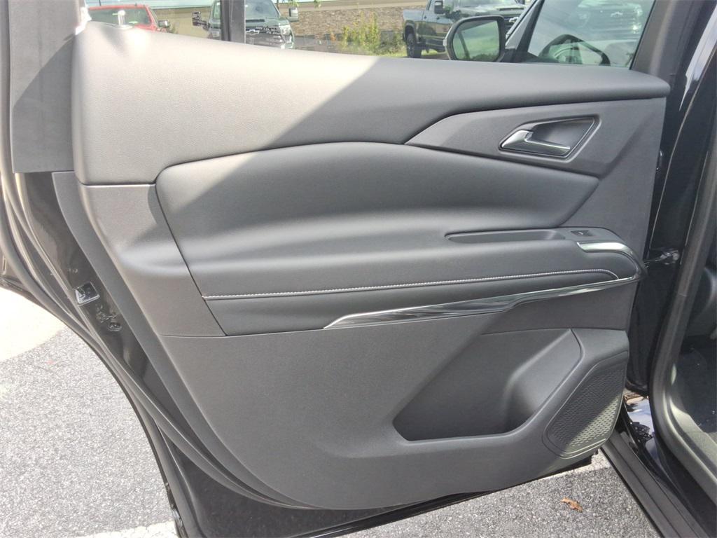 new 2026 Chevrolet Traverse car, priced at $39,931