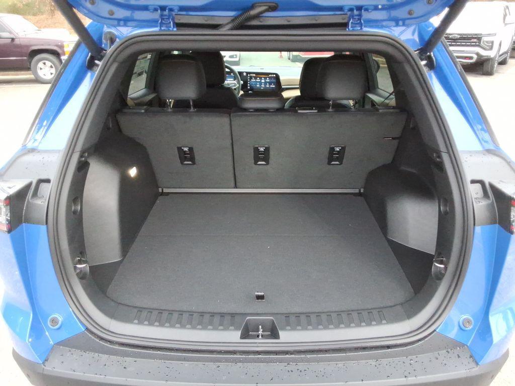 new 2026 Chevrolet Equinox car, priced at $31,079