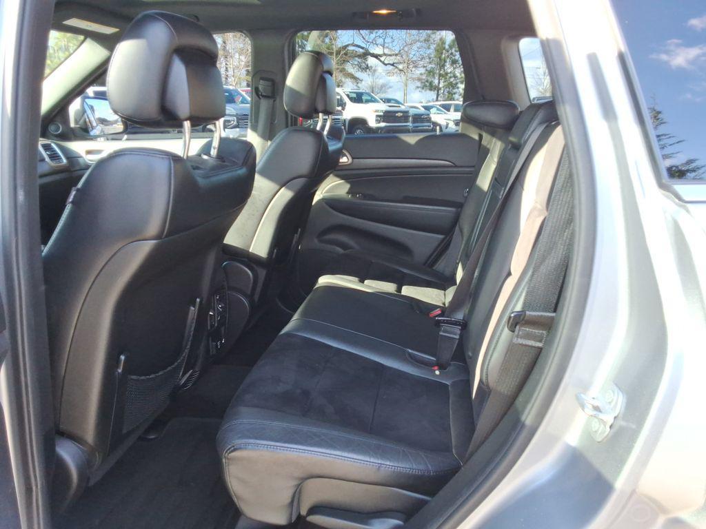 used 2015 Jeep Grand Cherokee car, priced at $11,998