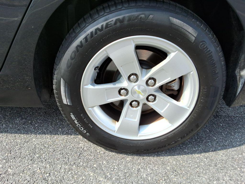 used 2014 Chevrolet Malibu car, priced at $11,899