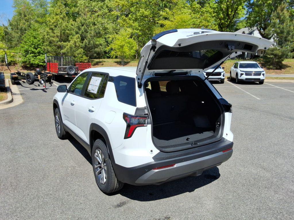 new 2026 Chevrolet Equinox car, priced at $28,124