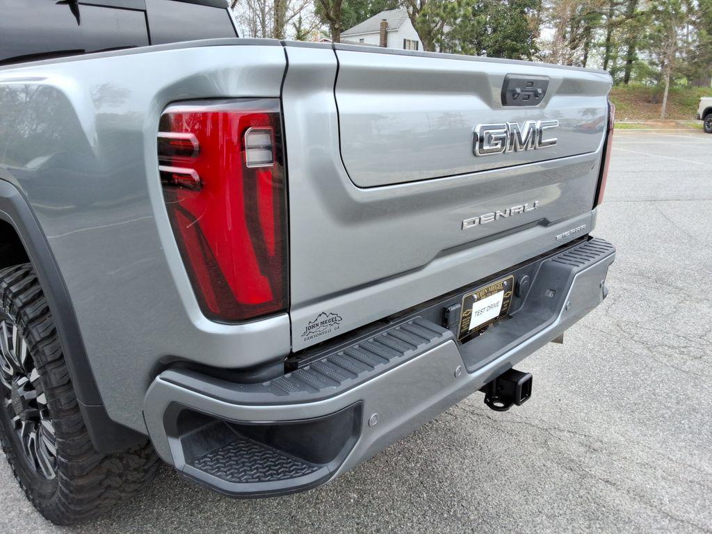 used 2024 GMC Sierra 2500 car, priced at $75,155