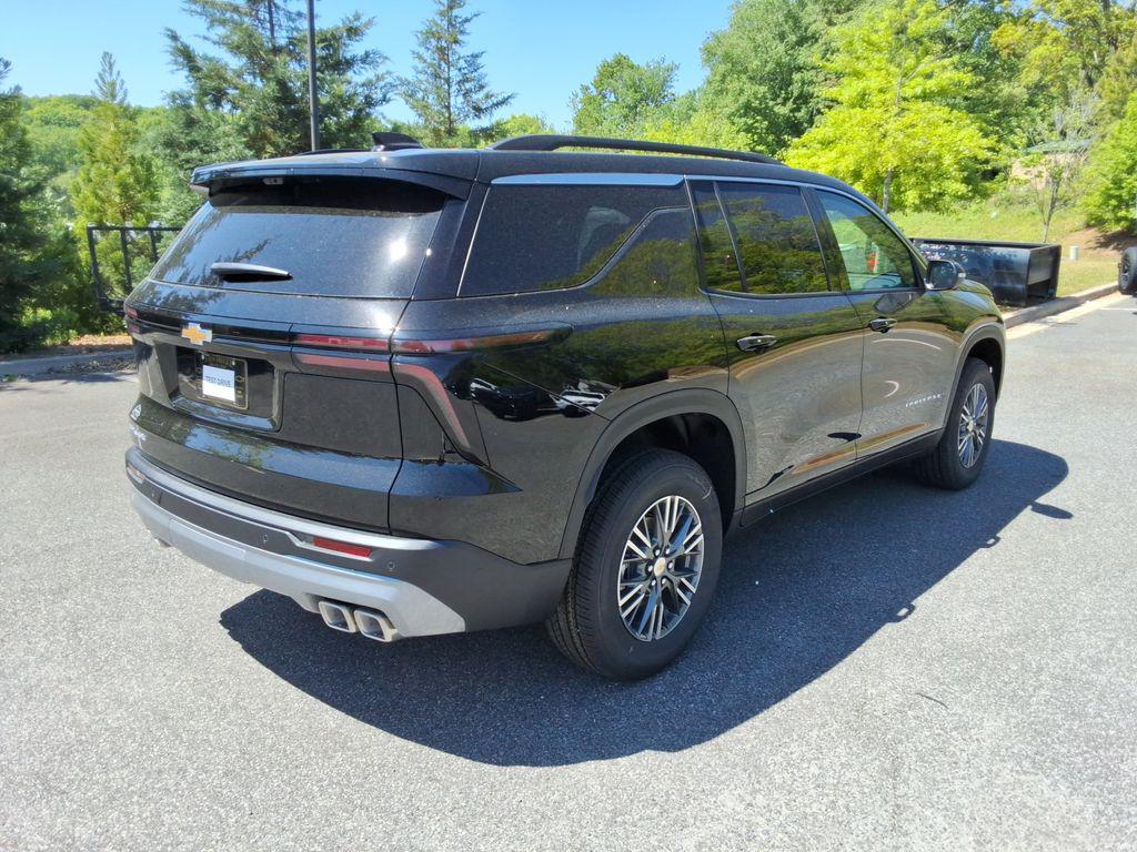 new 2026 Chevrolet Traverse car, priced at $40,252