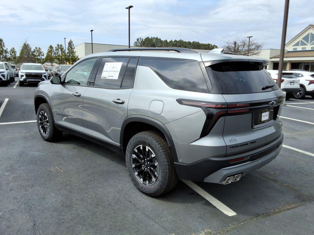 new 2026 Chevrolet Traverse car, priced at $55,340