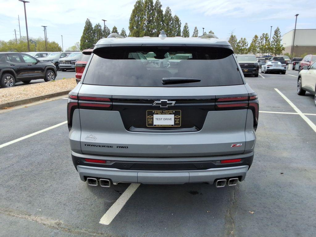new 2026 Chevrolet Traverse car, priced at $55,340