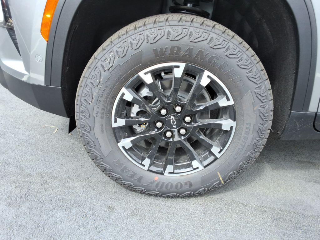 new 2026 Chevrolet Traverse car, priced at $55,340