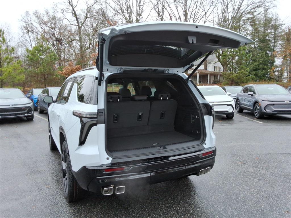 new 2026 Chevrolet Traverse car, priced at $57,885