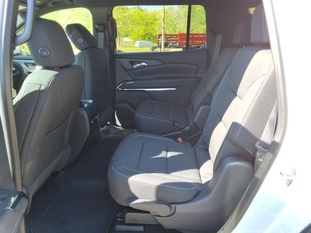 new 2026 Chevrolet Traverse car, priced at $39,663