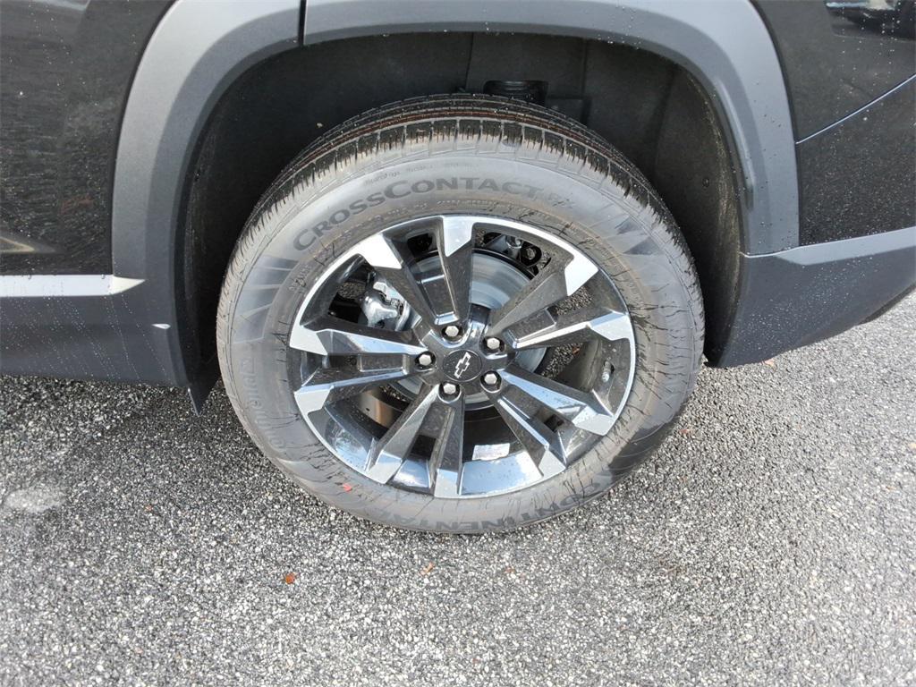 new 2026 Chevrolet Equinox car, priced at $33,579