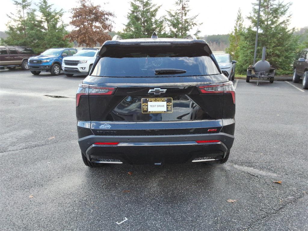 new 2026 Chevrolet Equinox car, priced at $33,579