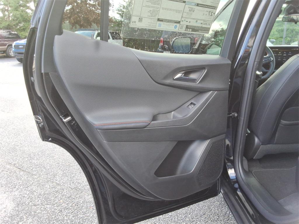 new 2026 Chevrolet Equinox car, priced at $33,579